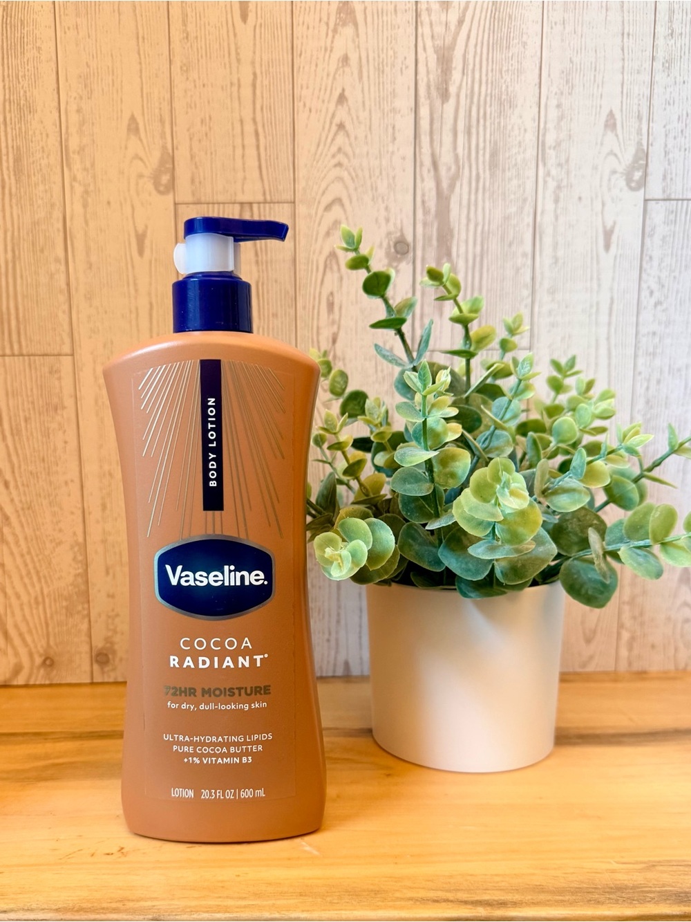 Vaseline Cocoa Radiant Body Lotion 20.3 oz Bottle